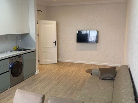 3 otaqlı yeni tikili - 20 Yanvar m. - 78 m²