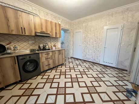 2 otaqlı köhnə tikili - Gənclik m. - 70 m²