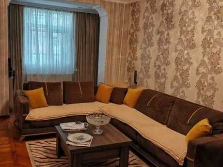 3 otaqlı köhnə tikili - Həzi Aslanov m. - 100 m²