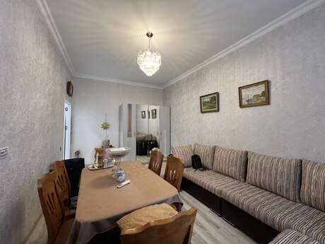 2 otaqlı köhnə tikili - Elmlər Akademiyası m. - 48 m²