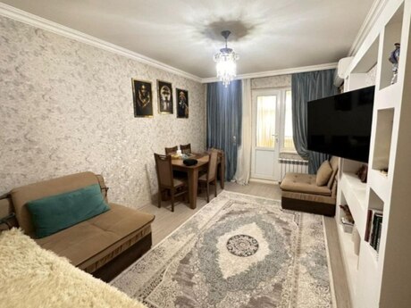 1 otaqlı köhnə tikili - Neftçilər m. - 45 m²