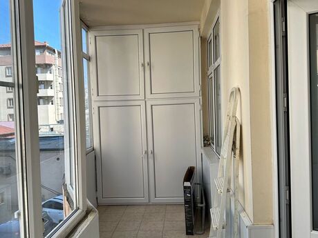 3 otaqlı yeni tikili - 8-ci mikrorayon q. - 130 m²