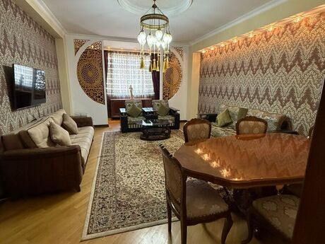 Elan №6040337 - Bakı, Nəsimi r., 4 otaqlı, 200 m², 12/16 mərtəbə