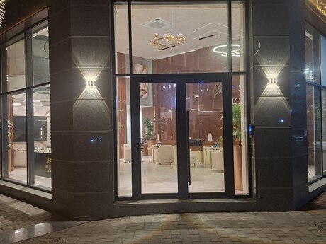 Obyekt - Ağ şəhər q. - 200 m²
