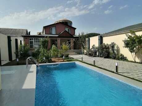 5 otaqlı həyət evi/bağ evi - Mərdəkan q. - 200 m²