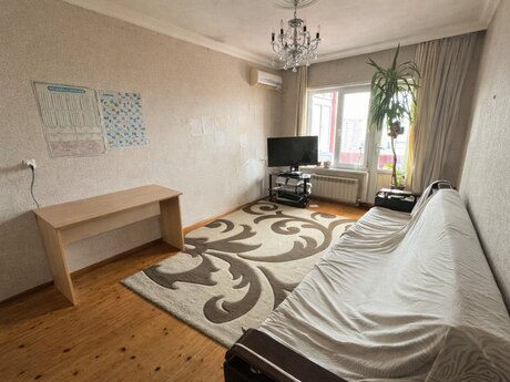 2 otaqlı köhnə tikili - Əhmədli m. - 53 m²