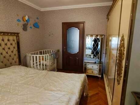 2 otaqlı köhnə tikili - Həzi Aslanov q. - 55 m²