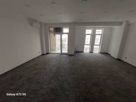 12 otaqlı ofis - Nəsimi r. - 470 m²