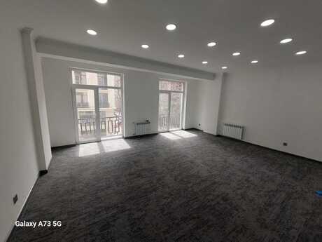 12 otaqlı ofis - Nəsimi r. - 470 m²