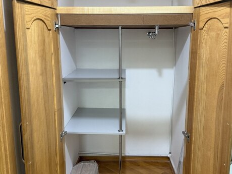 4 otaqlı köhnə tikili - Əmircan q. - 80 m²