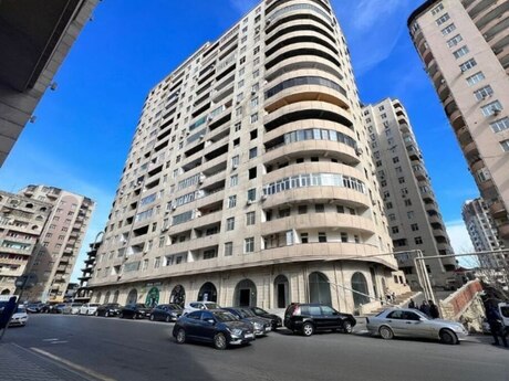 Объявление №6040616 - Баку, Наримановский  р., 4-комн., 205 м², 3/17 этаж