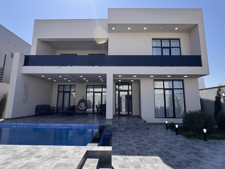 5 otaqlı həyət evi/bağ evi - Mərdəkan q. - 210 m²