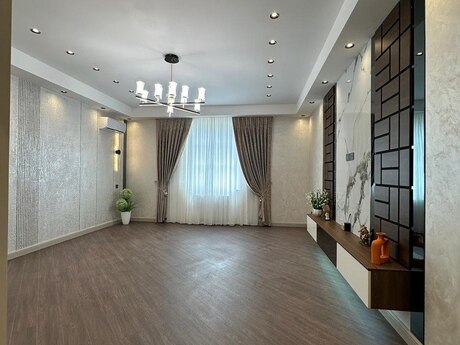 3 otaqlı yeni tikili - İnşaatçılar m. - 135 m²