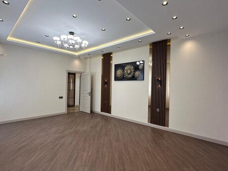 3 otaqlı mənzil, 135 m², İnşaatçılar: 374 000 ₼ 5