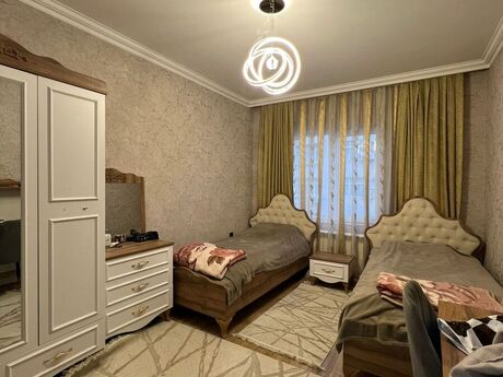 4 otaqlı köhnə tikili - Yeni Yasamal q. - 110 m²