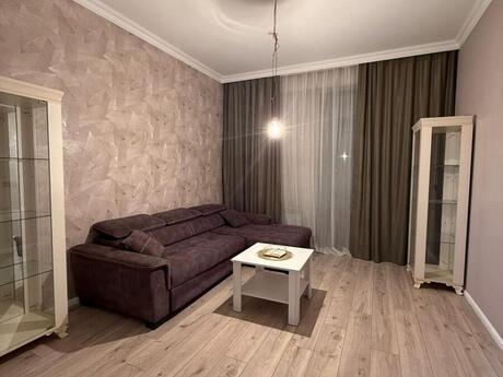 3 otaqlı mənzil, 92 m², Qara Qarayev: 295 000 ₼ 2