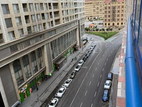 Объявление №6040843 - Баку, Хатаинский р., 3-комн., 190 м², 8/20 этаж