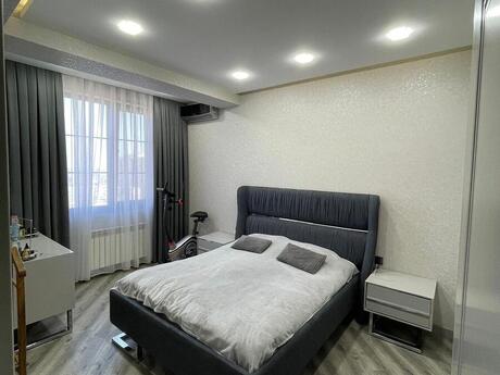 4 otaqlı yeni tikili - Neftçilər m. - 135 m²