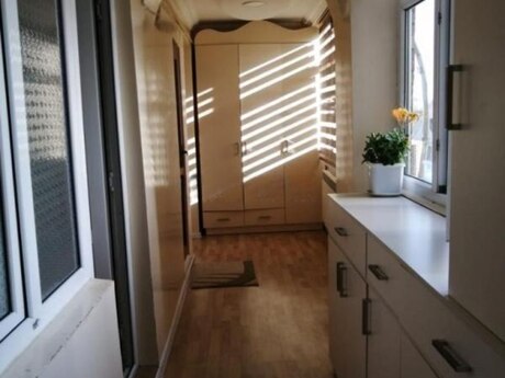 4 otaqlı köhnə tikili - Gənclik m. - 110 m²