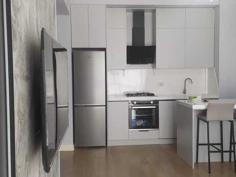 3 otaqlı yeni tikili - Bakmil m. - 70 m²