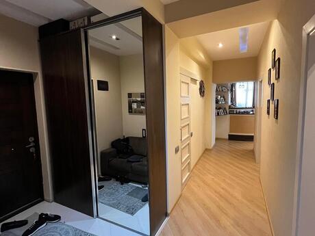 Объявление №6040959 - Баку, м. Иншаатчылар, 3-комн., 122 м², 7/19 этаж