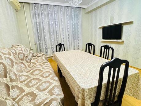 Объявление №6040997 - Баку, м. Ази Асланов, 2-комн., 93 м², 13/14 этаж