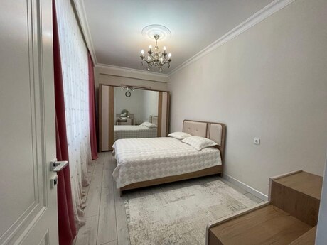 3-комн. новостройка - м. Ази Асланов - 110 м²