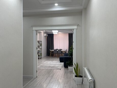 3-комн. новостройка - м. Ази Асланов - 110 м²