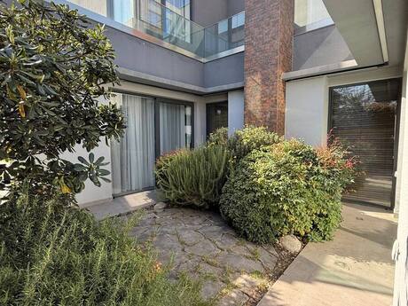 5 otaqlı həyət evi/bağ evi - Bilgəh q. - 331.4 m²
