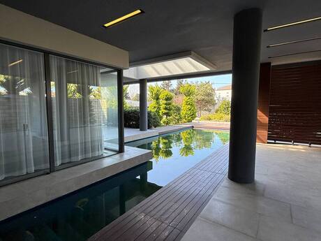 5 otaqlı həyət evi/bağ evi - Bilgəh q. - 331.4 m²