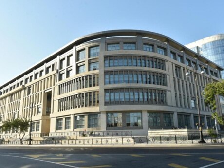 Объявление №6041014 - Баку, м. Элмляр Академиясы, 3-комн., 101 м², 2/5 этаж