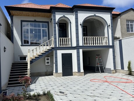 4 otaqlı həyət evi/bağ evi - Savalan q. - 220 m²
