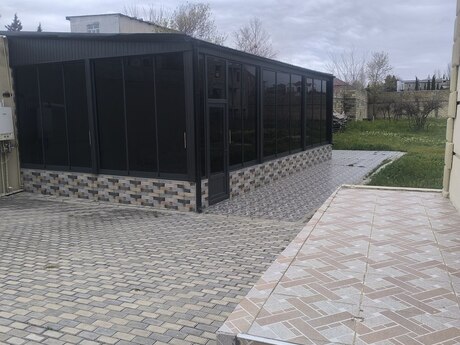 3 otaqlı həyət evi/bağ evi - Novxanı q. - 120 m²