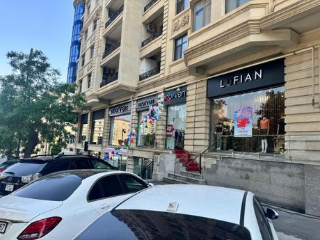 Obyekt - Elmlər Akademiyası m. - 212 m²