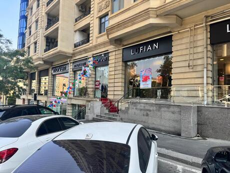 Obyekt - Elmlər Akademiyası m. - 212 m²