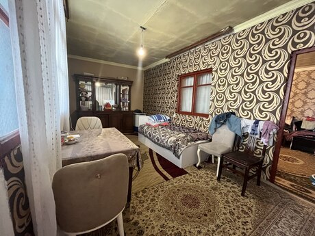 5 otaqlı həyət evi/bağ evi - 20-ci sahə q. - 145 m²