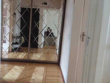 2 otaqlı köhnə tikili - Əhmədli q. - 60 m²