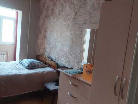 2 otaqlı köhnə tikili - Əhmədli q. - 60 m²