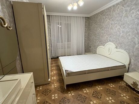 2 otaqlı köhnə tikili - Elmlər Akademiyası m. - 60 m²
