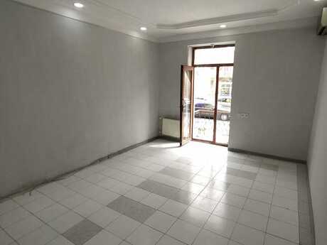Obyekt - Şah İsmayıl Xətai m. - 35 m²