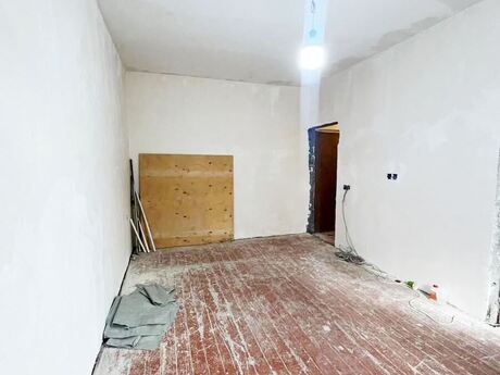 1 otaqlı köhnə tikili - Memar Əcəmi m. - 40 m²