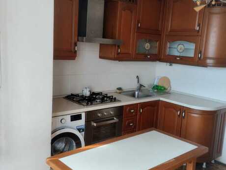 Elan №6041527 - Bakı, Elmlər Akademiyası m., 4 otaqlı, 81.6 m², 9/9 mərtəbə