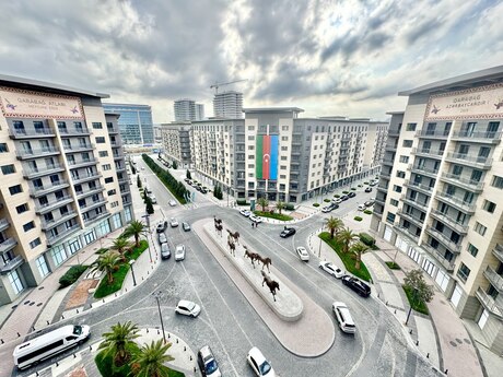 5 otaqlı yeni tikili - Xətai r. - 254 m²