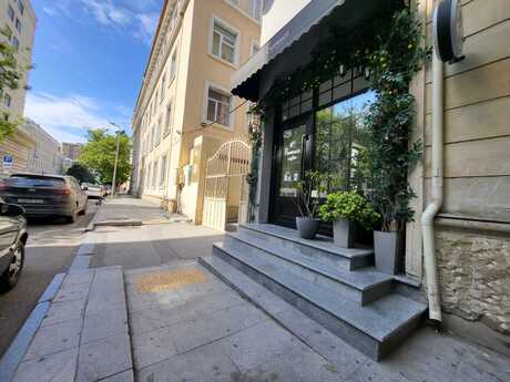 Obyekt - 28 May m. - 130 m²