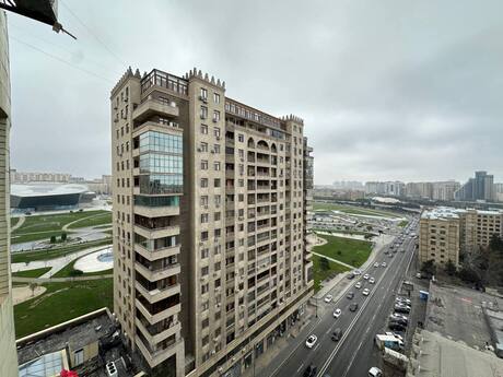 4 otaqlı yeni tikili - Nəriman Nərimanov m. - 168 m²
