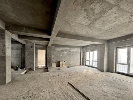 3 otaqlı yeni tikili - Xətai r. - 168 m²