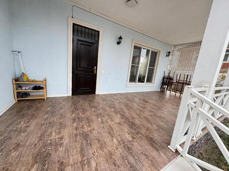 5 otaqlı həyət evi/bağ evi - Görədil q. - 180 m²