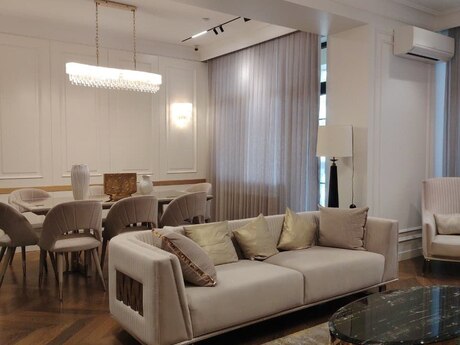Elan №6041946 - Bakı, Elmlər Akademiyası m., 4 otaqlı, 210.5 m², 5/18 mərtəbə