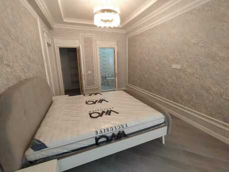 4 otaqlı yeni tikili - Elmlər Akademiyası m. - 160 m²