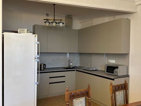3 otaqlı yeni tikili - Nəriman Nərimanov m. - 114 m²